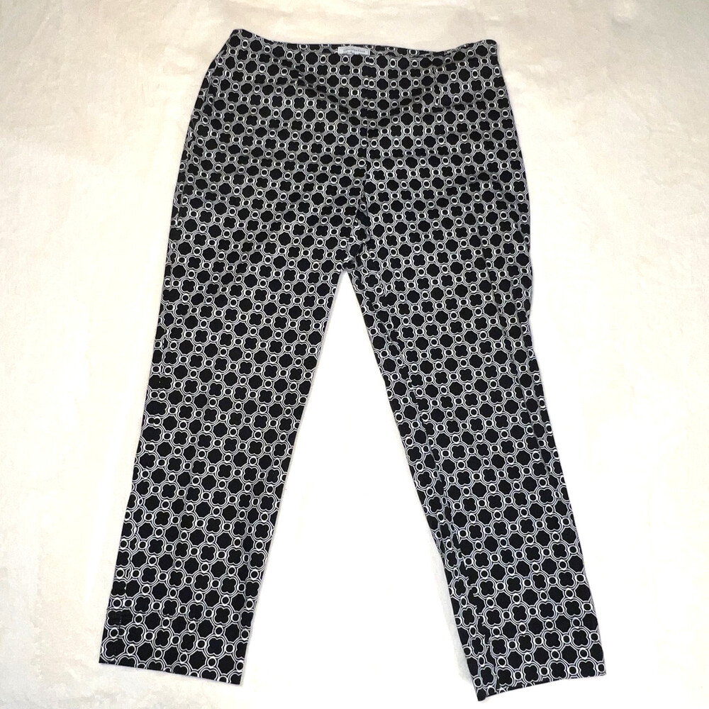 Charter Club Crop Pants Womens Size 10P Black White Trellis Print Side Zip